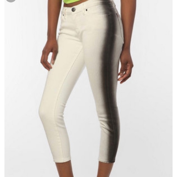 GREAT CONDITION! BDG. WHITE GRAZER MID RISE JEANS - Picture 1 of 5